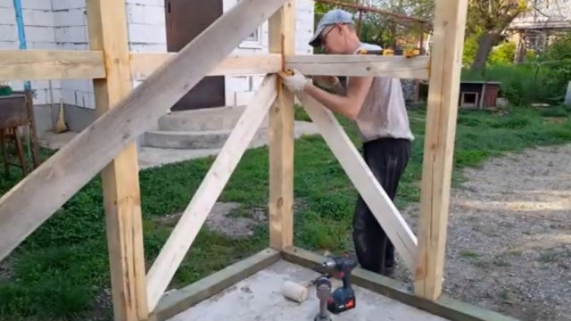 Беседка 3 на 4. Перила и укосины.