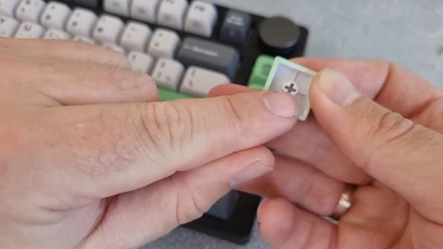 КАК СНЯТЬ КЕЙКАП И СВИТЧ С МЕХАНИЧЕСКОЙ КЛАВИАТУРЫ