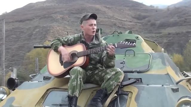 Задеру я Ленке голые коленки, а собаку Нохчей назову