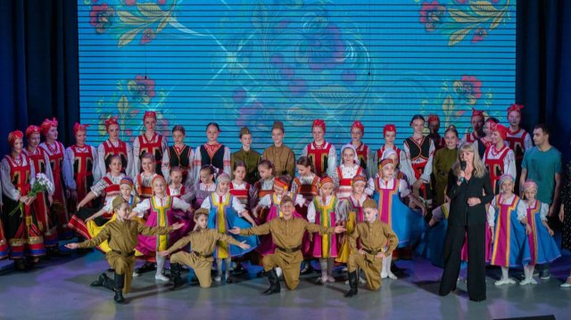 Отчетный концерт образцового коллектива ансамбля народного танца "Веселинка"