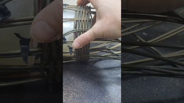 Новогодние игрушки из искусственного ротанга.Шар.