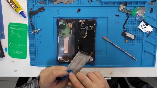 Samsung Z Fold 6: Замена Внутреннего Дисплея