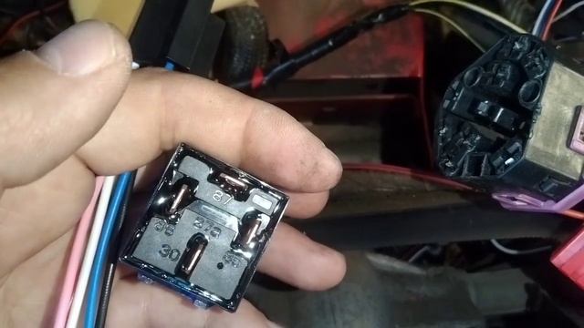 Установка реле на включение стартера. Ауди 100с4 #ауди100