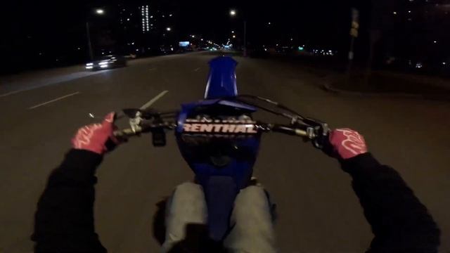 СТАНТ НА БЕШЕНОМ ПИТБАЙКЕ ПО МОСКВЕ|YAMAHA YZ85