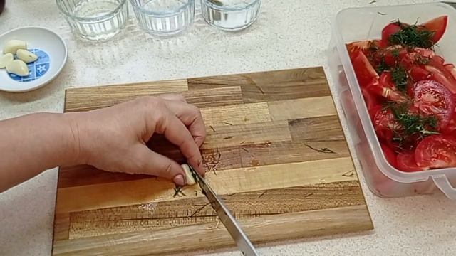 ПОМИДОРЫ маринованные быстрым способом.Через 1 час он?