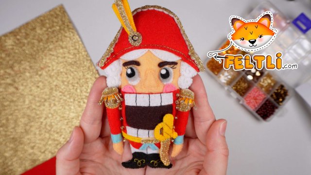 Мастер-класс Щелкунчик из фетра своими руками / Выкройка Щелкунчика