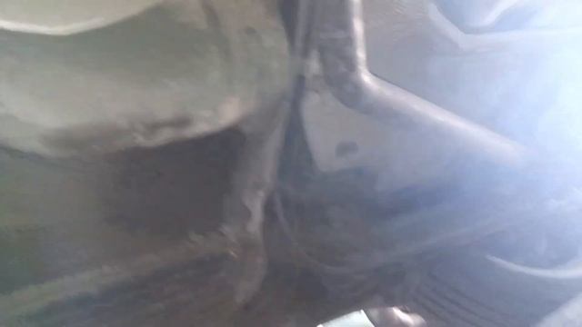 Замена масла в двигателе ниссан примера.