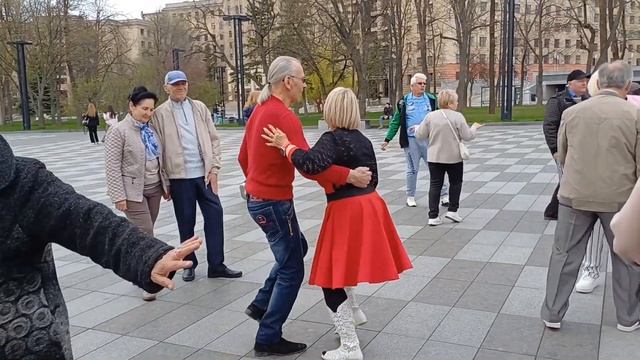 УВЕЗИ МЕНЯ ТУДА- ТАМ ГДЕ МОРЕ, ТАМ ГДЕ ЛЕТО♥️ ТАНЦЫ♥️
