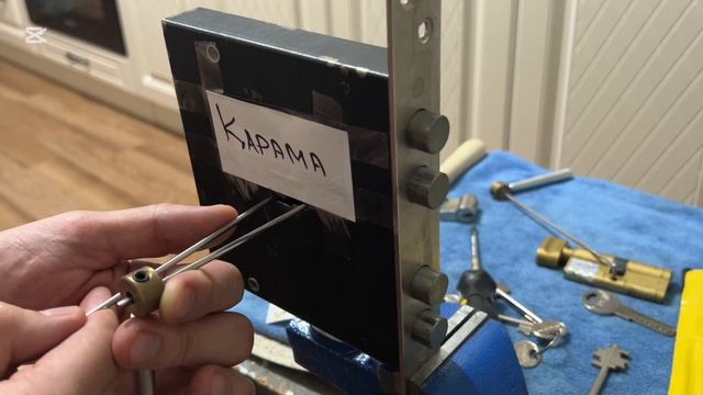 Вскрытие и разбор сувальдного замка «Меттэм”, с ложны