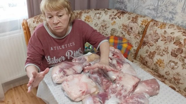 Купили мясо//посадили картошку// установили памятник//