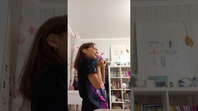 1000021571.mp4
