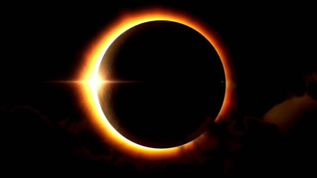 Почему нельзя смотреть на затмение?