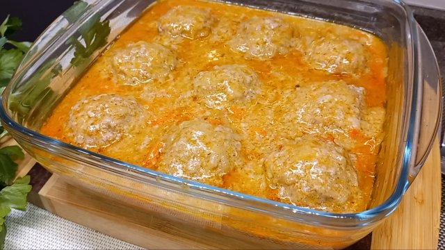 Вкусные нежные МЯСНЫЕ ТЕФТЕЛИ с подливкой в духовке Это лучший рецепт Тефтелей!