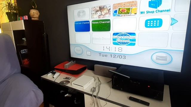 Обзор Nintendo Wii в 2024 году.   Первый раз включил
