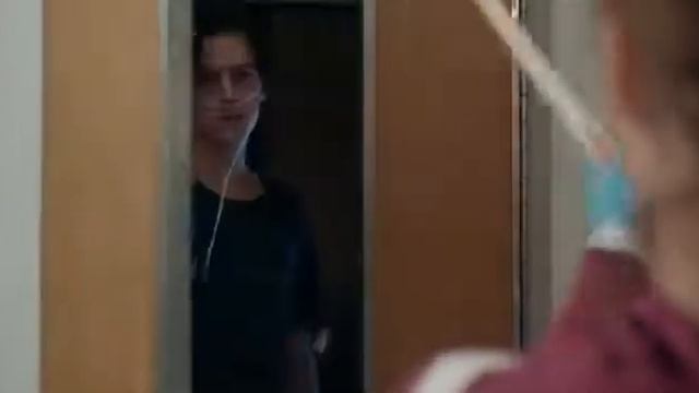 В метре друг от друга. Филим 2019