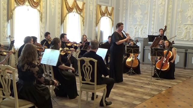 А. Вивальди, Концерт для гобоя с оркестром ля минор RV 461  -  Мария Сурначёва