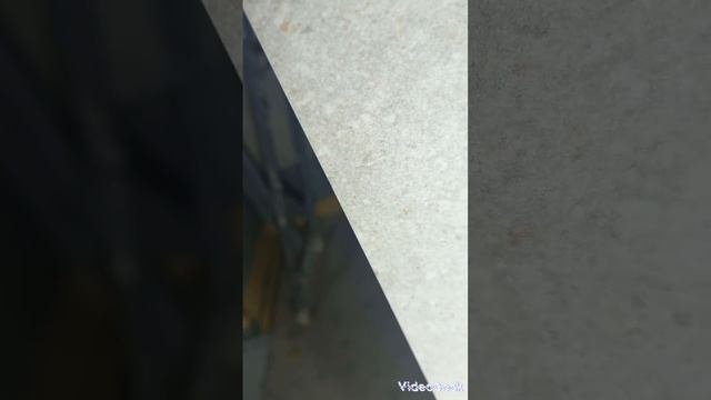 Как вылечить скол на керамограните (плитке)