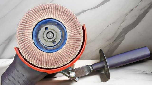 DIY поворотная ручка для болгарки | Из подручных материалов 🪚🔧