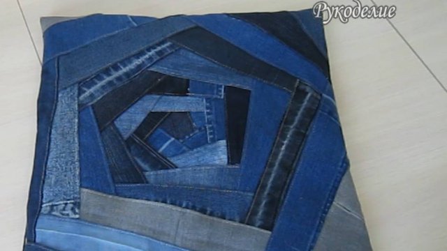 Джинсовые наволочки в технике Крейзи.