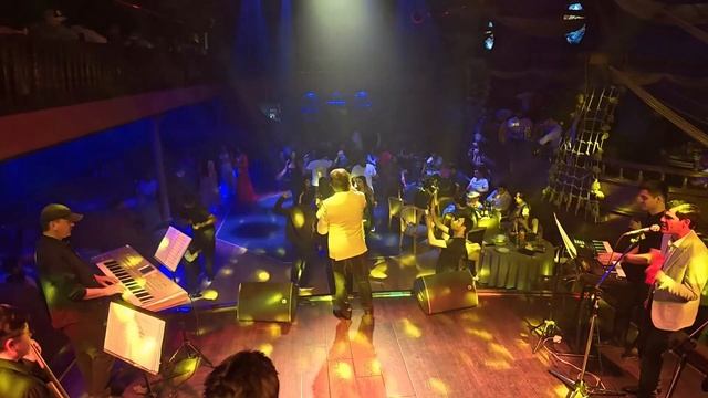 Боз ошик шавам Баходур Негматов Boz oshiq shavam Bahodur Negmatov concer