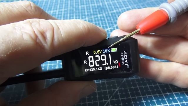 ZOYI ZT-MD1 LCR измеритель маленький и точный. Измерительный