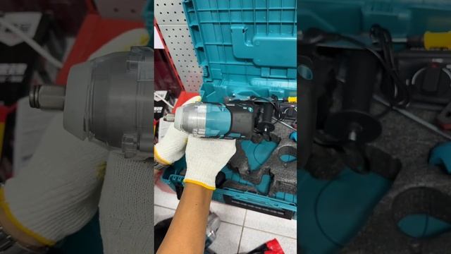 Обзор на набор аккумуляторного инструмента 5 в 1