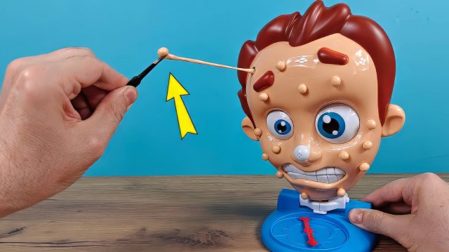 Самые мерзкие игрушки! Кто придумал эту дичь?