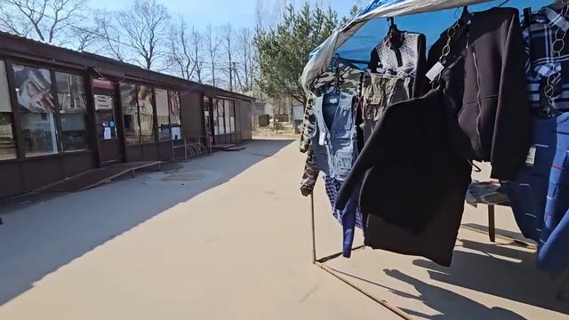 Индийский муж смело уезжает один в СПб. Подарочек от мамы. Пятёрочка, шопинг, цены. Моя деревня.