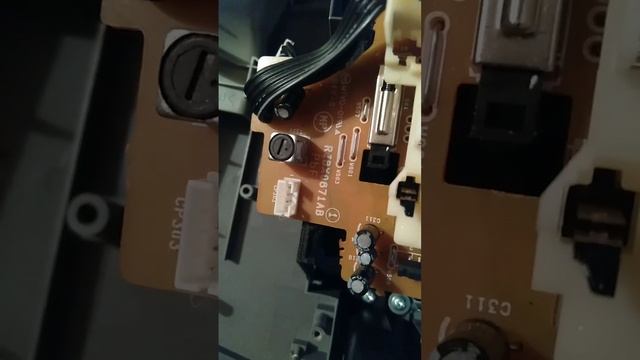 Ремонт касетної деки в легендарному Panasonic RX-D55.