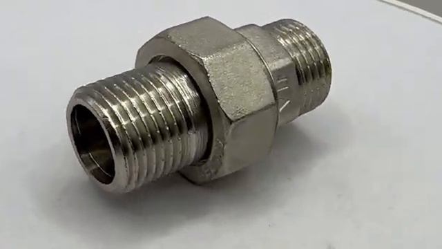 VTr.728.N.0004 Згін прямий  Valtec 1/2" зовн.-зовн.