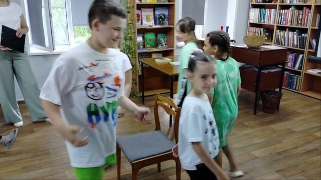 У природы есть друзья! Это мы - и ты, и я!