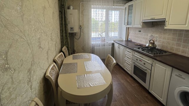 Квартира в пгт Вольное