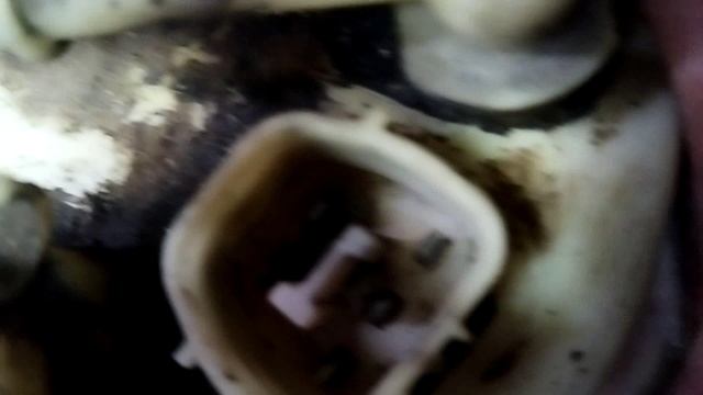 Нет питания на бензонасос Реле бензонасоса Замена бензонасоса