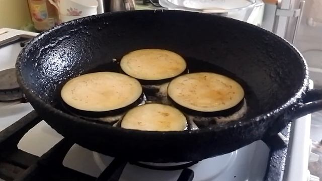 Баклажаны 🍆 запечённые с томатным соусом и сыром Моцарелла.