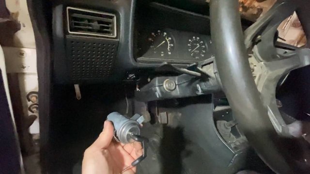 Быстрая замена замка зажигания на ВАЗ 2107 — Просто и понятно