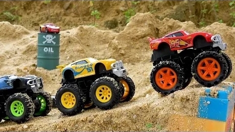 Коллекция забавных видео с игрушечными машинками