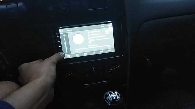 Установка автомагнитолы Android 2 din Pervoi CTC-7805D 2din 7" дюймов в Kia spectra