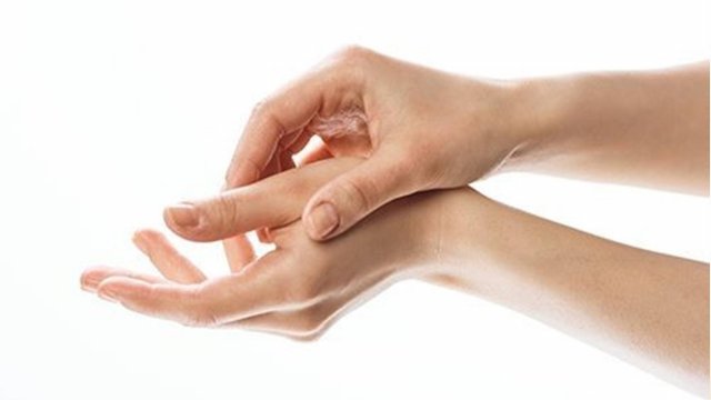 Практический урок "Самомассаж для кистей рук"