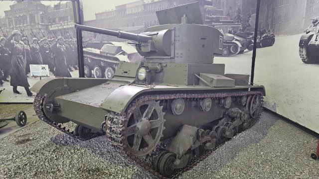Легкий танк Т-26, выставка "Моторы Войны", 24 апреля 2025