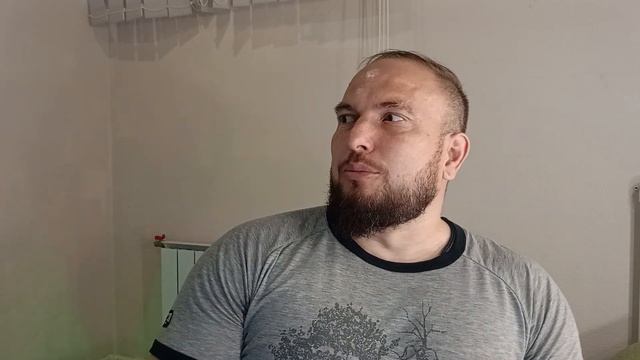 Твоя тень добьет бывшую...