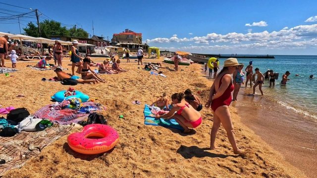 Феодосия. Береговое. Приморский. Обстановка на пляжах сейчас.