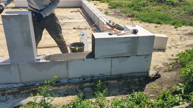 Строю дом из газоблока в одиночку.