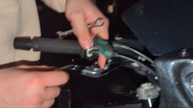 Как заменить рычаги тормоза и сцепления на мотоцикле