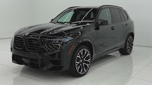 BMW X5M 2025 - Интерьер и Экстерьер