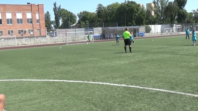 Искра - ШСК Сахалин