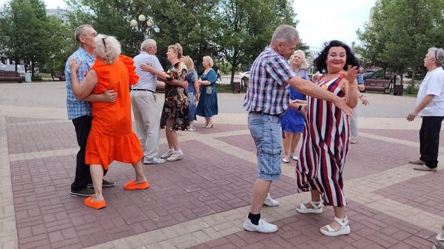 А всё жду встречи с тобой..... 11.07.25.