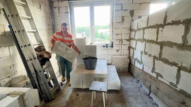 К нам пришла проверка! Строим новый дом внутри старого. Наша ферма. Жизнь простых людей в деревне.