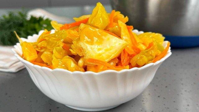 Всего 2 простых продукта в салате + заправка! КАПУСТА по-корейски! Так ВКУСНО и так просто готовить!