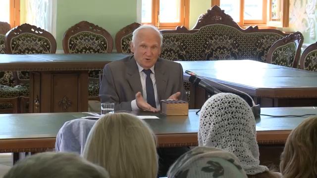 Как  спастись в миру? Осипов Алексей Ильич...