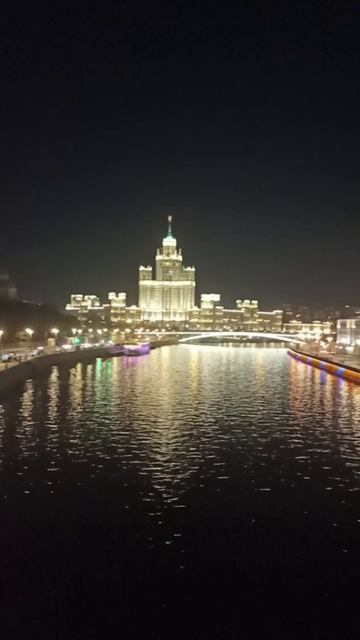 Вечерняя Москва
